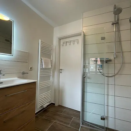 Apartment Mit Balkon No2 *